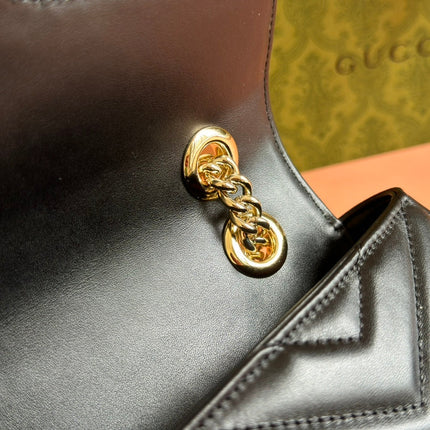 MARMONT SMALL MULTI-POCKET BAG 25 IN BLACK CALFSKIN GOLD HARDWARE