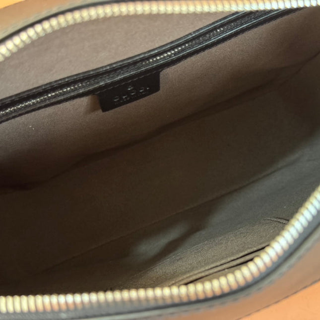 SIGNATURE MESSENGER BAG 28 IN BLACK GG CALFSKIN