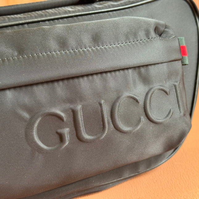 LARGE BELT BAG 34 IN BLACK CANVAS GREEN AND RED WEB DETAIL