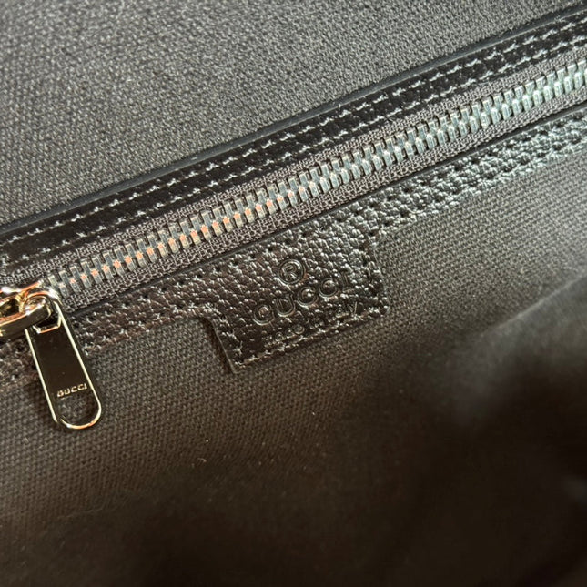 MEDIUM GG BACKPACK 40 IN DARK GREY AND BLACK CALFSKIN