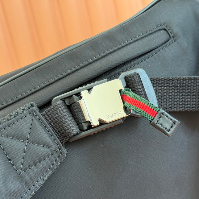 LARGE BELT BAG 32 IN BLACK CANVAS GREEN AND RED WEB DETAIL