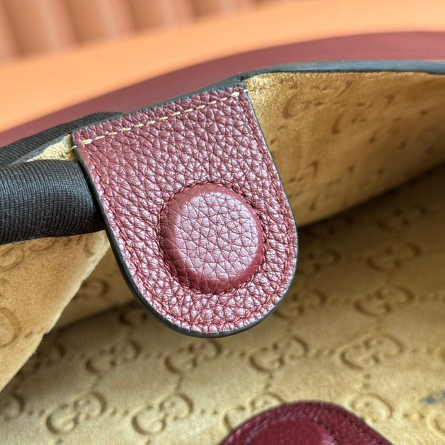 B LARGE SHOULDER BAG 49 IN ROSSO ANCORA RED CALFSKIN