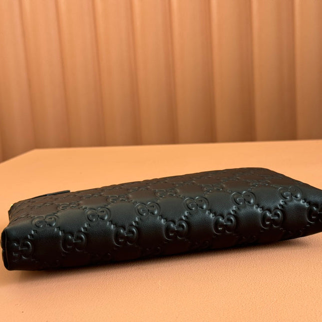 RUBBER EFFECT SMALL WALLET ON CHAIN 22.5 IN BLACK CALFSKIN