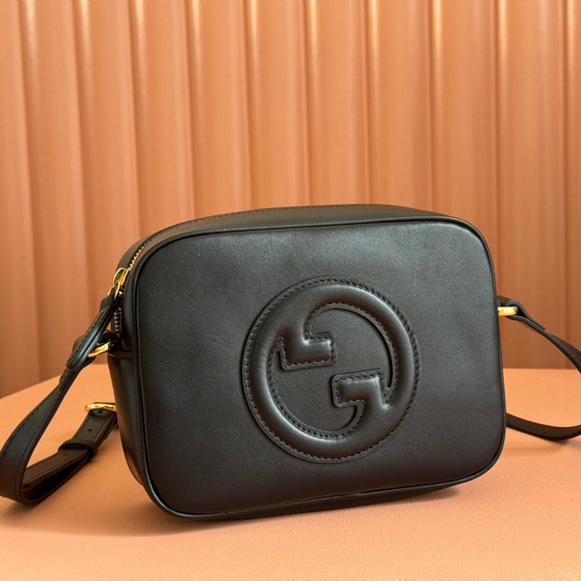 BLONDIE SMALL SHOULDER BAG 21 IN BLACK SMOOTH CALFSKIN