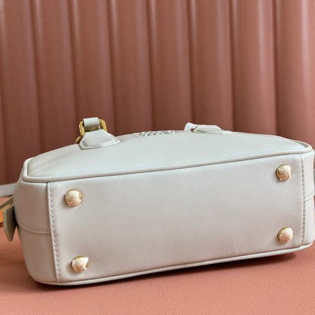 ARCADIE BAG 22 IN WHITE CALFSKIN EMBOSSED LOGO