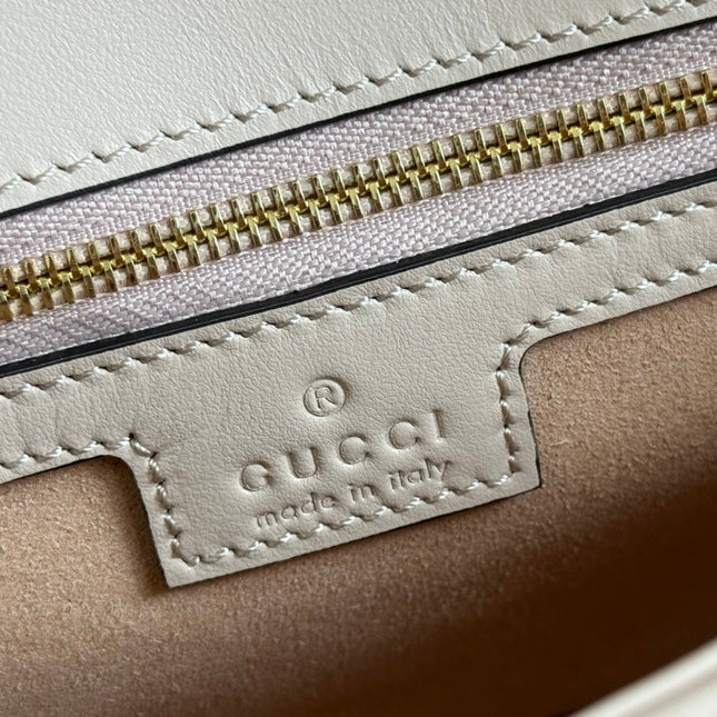 MARMONT MEDIUM SHOUDER BAG 26 IN LIGHT BEIGE CALFSKIN