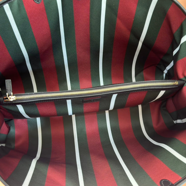 GUCCI 25S EMBLEM LARGE BAG 46 IN DARK BROWN AND BLACK CALFSKIN