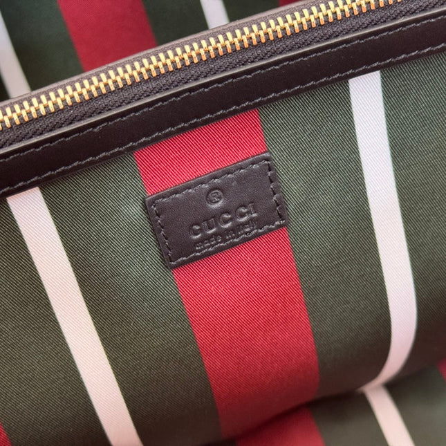 GUCCI 25S EMBLEM LARGE BAG 46 IN DARK BROWN AND BLACK CALFSKIN