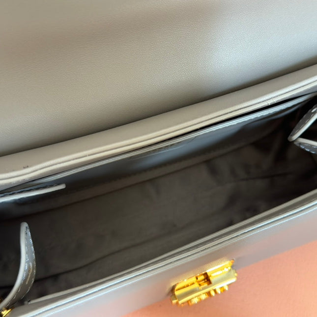 CHAIN SHOULDER BAG 24 IN SLATE GREY PATENT SMOOTH CALFSKIN