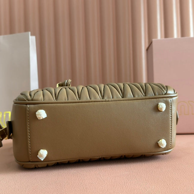 ARCADIE MATELASSÉ BAG 22 IN TAWNY BROWN GLOSSY LAMBSKIN