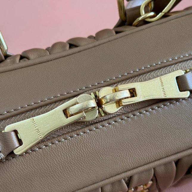 ARCADIE MATELASSÉ BAG 22 IN TAWNY BROWN GLOSSY LAMBSKIN