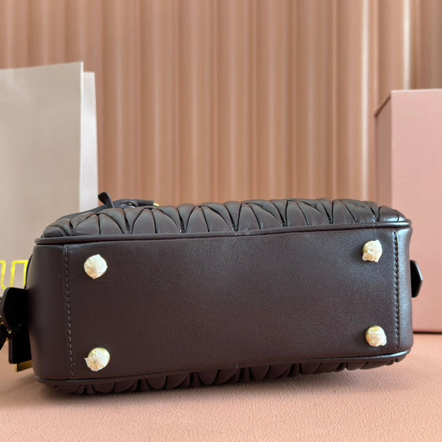 ARCADIE MATELASSÉ BAG 22 IN CONGO BROWN CALFSKIN GOLD HARDWARE