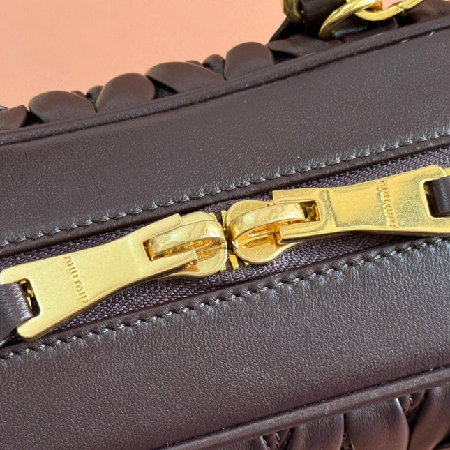 ARCADIE MATELASSÉ BAG 22 IN CONGO BROWN CALFSKIN GOLD HARDWARE