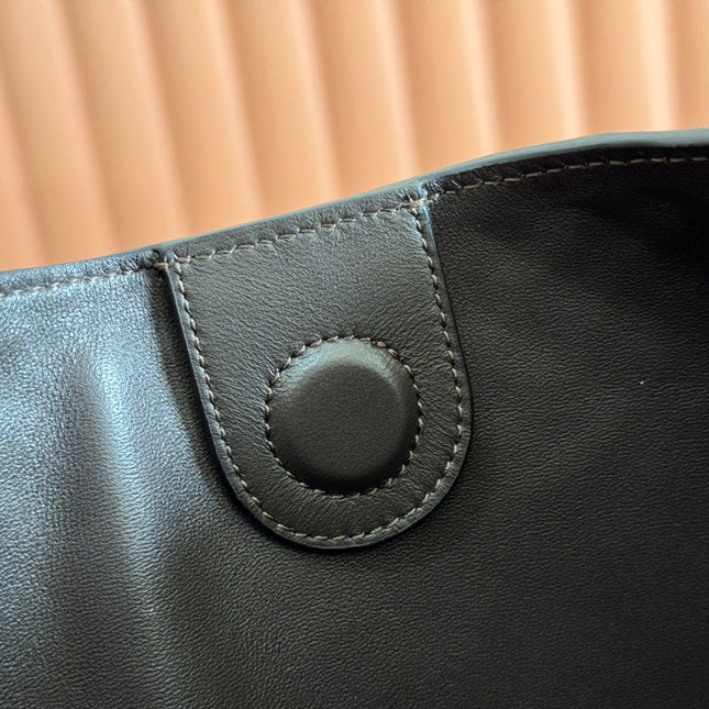 B LARGE SHOULDER BAG 49 IN ROSSO ANCORA RED GG EMBOSSED SUEDE