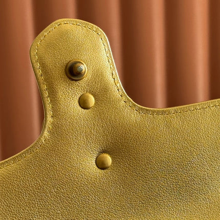 MARMONT MEDIUM SHOUDER BAG 23 IN YELLOW GLOSSY CALFSKIN