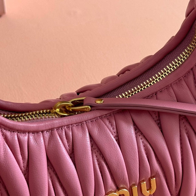 WANDER MATELASSÉ HANDBAG 23 IN CONTESSA PINK LAMBSKIN