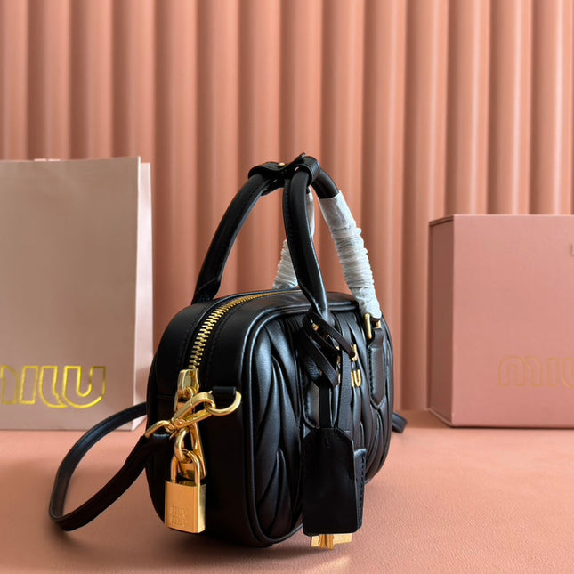 ARCADIE MATELASSÉ BAG 19 IN BLACK LAMBSKIN GOLD HARDWARE