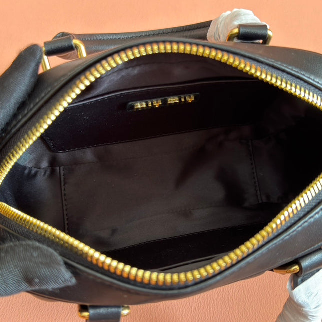 ARCADIE MATELASSÉ BAG 19 IN BLACK LAMBSKIN GOLD HARDWARE