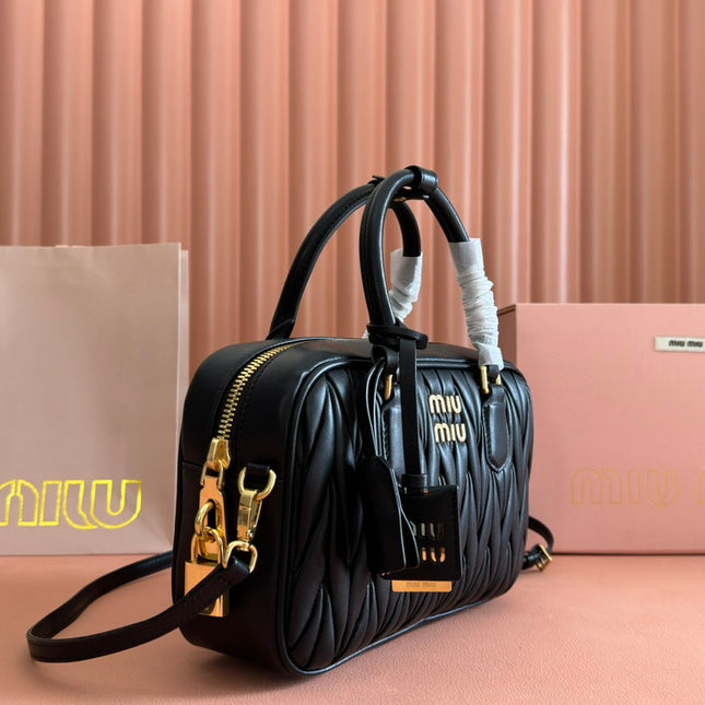 ARCADIE MATELASSÉ BAG 24 IN BLACK LAMBSKIN GOLD HARDWARE