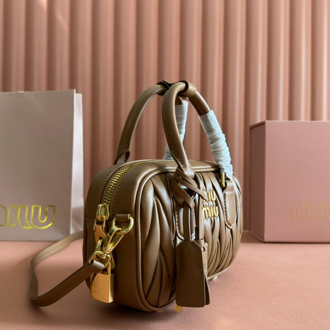 ARCADIE MATELASSÉ BAG 19 IN BROWN LAMBSKIN GOLD HARDWARE