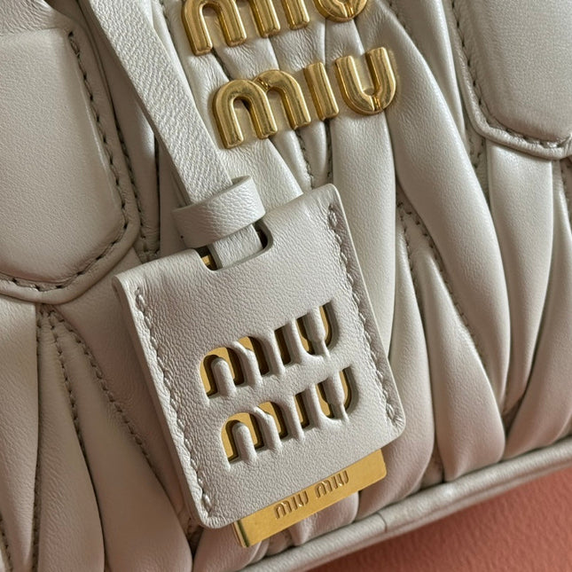 ARCADIE MATELASSÉ BAG 19 IN WHITE LAMBSKIN GOLD HARDWARE