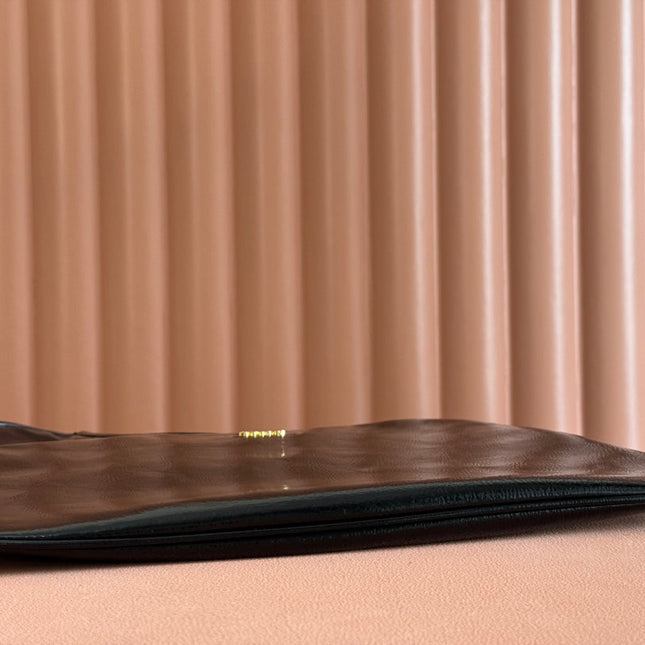 IVY 40 TOTE IN BLACK PATENT CALFSKIN