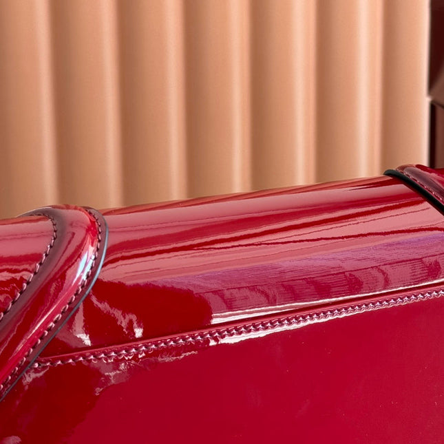 MEDIUM BLONDIE SHOULDER BAG 26.5 IN RED PATENT CALFSKIN