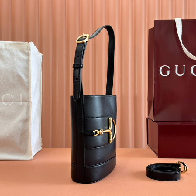 73 SMALL BUCKET BAG 20 IN BLACK SMOOTH CALFSKIN