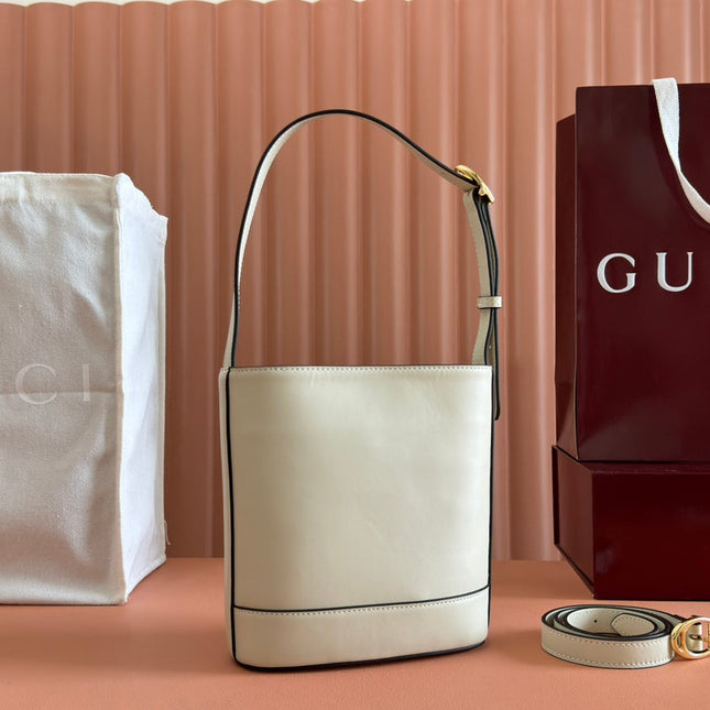 73 SMALL BUCKET BAG 20 IN OFF WHITE SMOOTH CALFSKIN