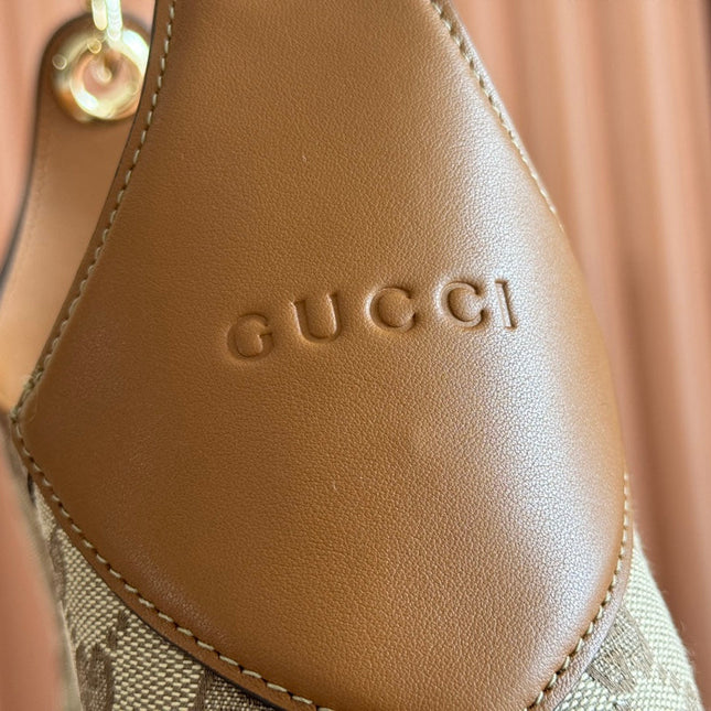 B MEDIUM SHOULDER BAG 42 IN BEIGE AND DARK BROWN GG CANVAS