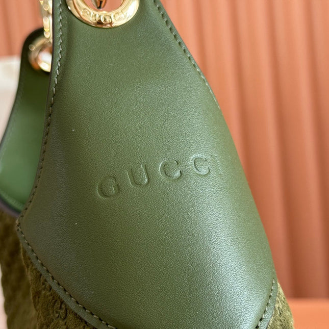 MEDIUM B SHOULDER BAG 42 IN DARK GREEN GG SUEDE