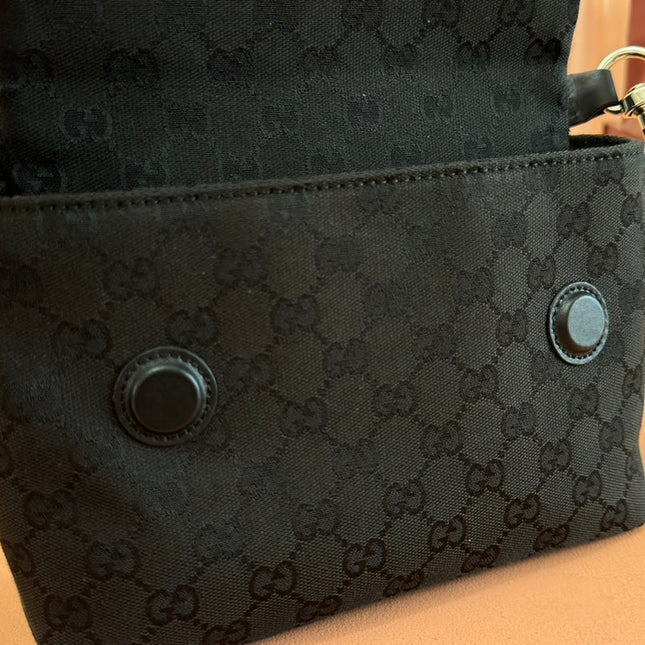 SMALL CROSSBODY BAG 19 IN BLACK CANVAS MONOGRAM LOGO