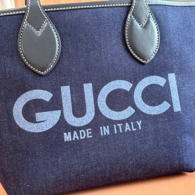 SMALL TOTISSIMA REVERSIBLE TOTE 22 IN DARK BLUE DENIM ONE SIDE BEIGE AND BLUE CALFSKIN ON THE OTHER