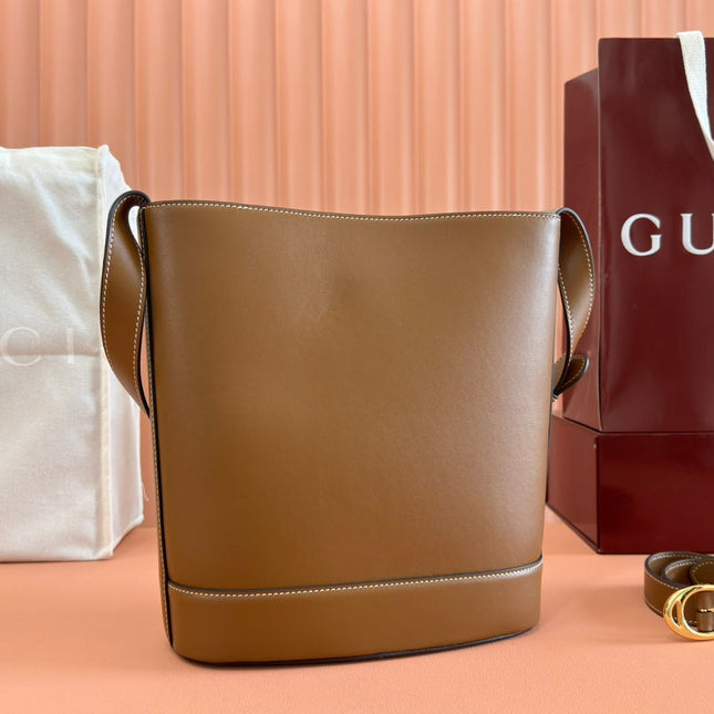 73 MEDIUM BUCKET BAG 27.5 IN BROWN SMOOTH CALFSKIN