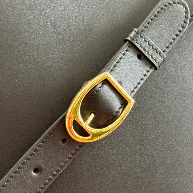 73 MEDIUM BUCKET BAG 27.5 IN BLACK SMOOTH CALFSKIN