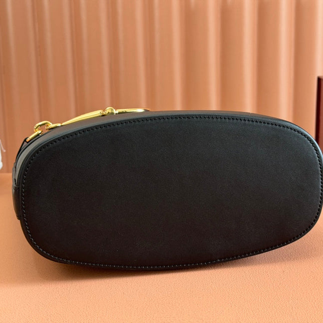 73 MEDIUM BUCKET BAG 27.5 IN BLACK SMOOTH CALFSKIN