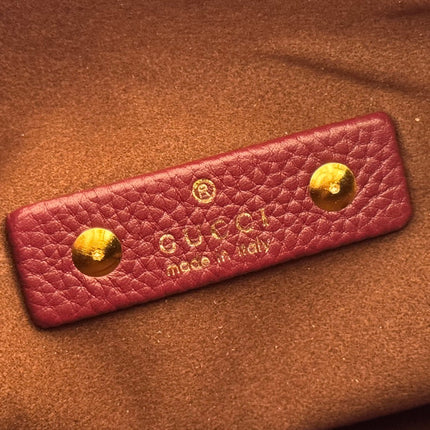 MEDIUM SOFTBIT MAXI SHOULDER BAG 27.5 IN ROSSO ANCORA RED GRAINY LAMBSKIN