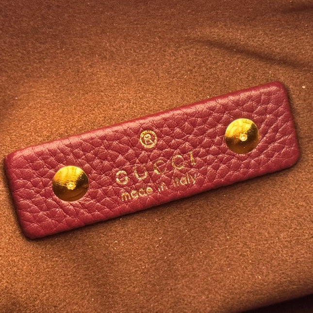 MEDIUM SOFTBIT MAXI SHOULDER BAG 27.5 IN ROSSO ANCORA RED GRAINY LAMBSKIN