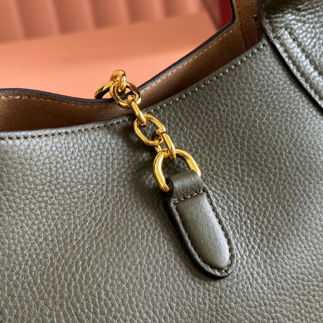 MEDIUM SOFTBIT MAXI SHOULDER BAG 27.5 IN DARK GREEN GRAINY LAMBSKIN