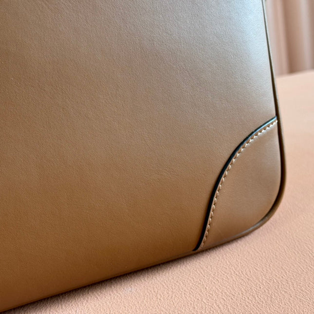 MEDIUM BRIEFCASE 40 IN BROWN CALFSKIN