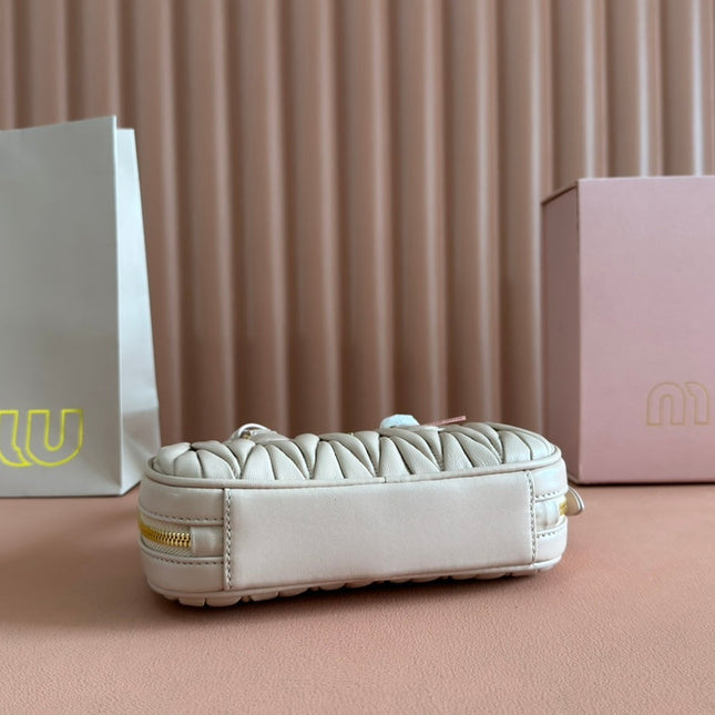 ARCADIE MATELASSÉ BAG 19 IN NUDE CALFSKIN GOLD HARDWARE