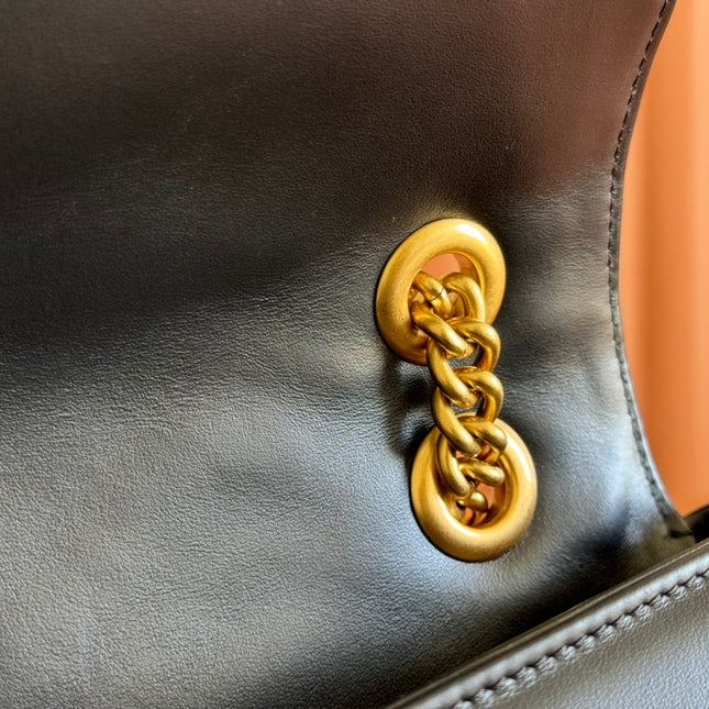 MARMONT SHOULDER BAG 31 IN BLACK CALFSKIN GOLD CHAIN