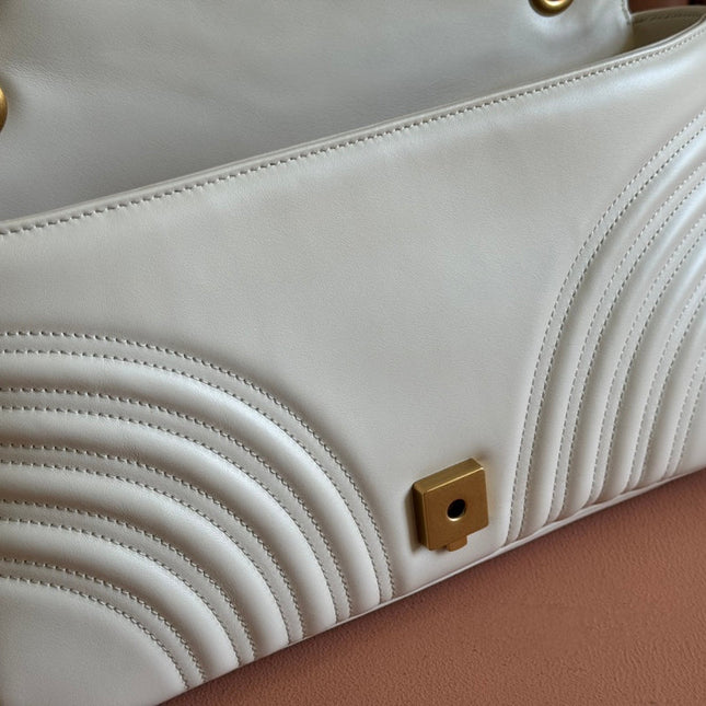 MARMONT SHOULDER BAG 31 IN WHITE CALFSKIN GOLD CHAIN