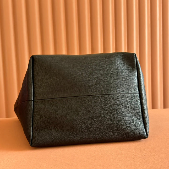 MEDIUM TOTISSIMA REVERSIBLE TOTE BAG 30 IN BLACK CALFSKIN BEIGE AND BROWN GG CANVAS ON SIDE