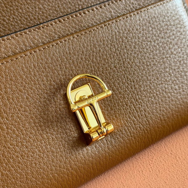 SOFTBIT CONTINENTAL WALLET 19 IN BROWN GRAINY CALFSKIN GOLD HARDWARE