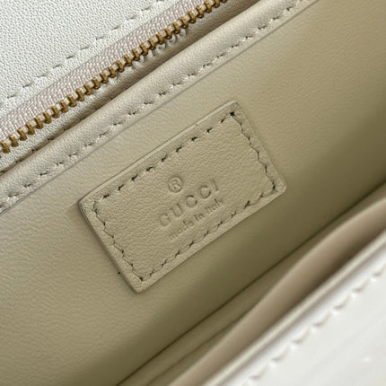 BAMBOO DIVE MEDIUM BAG 27 IN WHITE SHINY CALFSKIN RESIN BRASS BAMBOO-SHAPED HARDWARE