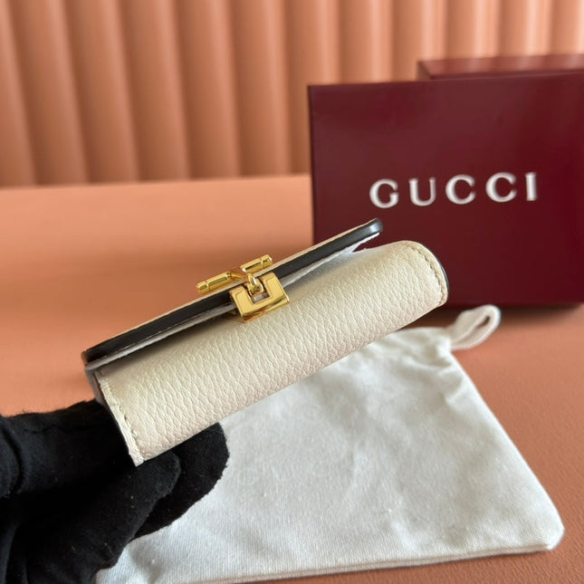 SOFTBIT CARD CASE 10.5 IN WHITE GRAINY CALFSKIN GOLD HARDWARE