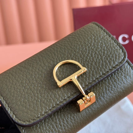 SOFTBIT CARD CASE 10.5 IN GREEN GRAINY CALFSKIN GOLD HARDWARE