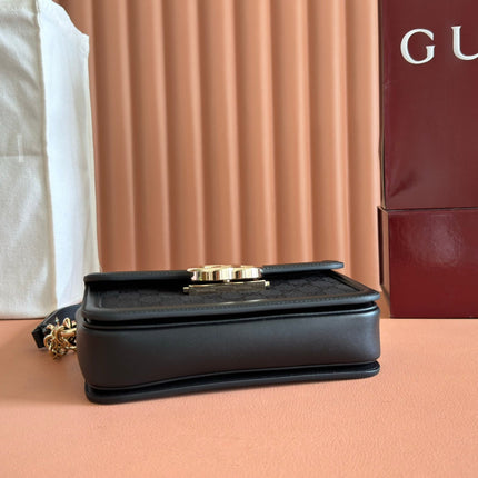 GO SMALL SHOULDER BAG 21.5 IN BLACK GG CANVAS GOLD HARDWARE