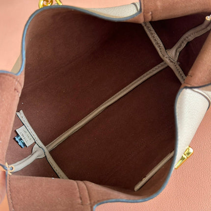 MEDIUM SOFTBIT MAXI SHOULDER BAG 27.5 IN TAUPE GRAINY LAMBSKIN